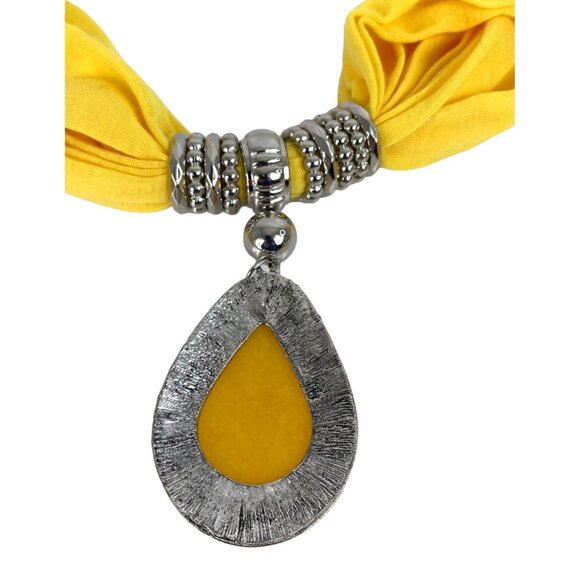 Womens Yellow & Silver Resin Pendant Shawl Scarf Necklace w/Beaded Fringe - Picture 6 of 10